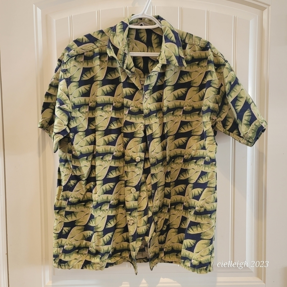 Hawaiian shirt